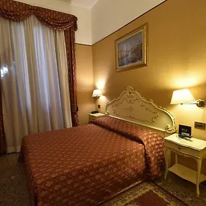 Gasthof Poste Vecie, Venedig