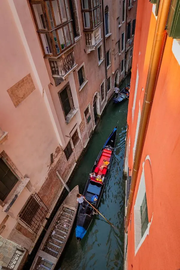 Guest house La Veneziana Boutique Rooms